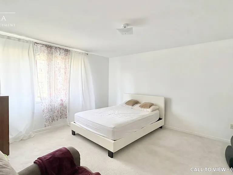 6 Formosa Ave — Photo 8