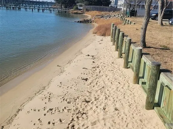 1015 Little Bay Ave, Norfolk, VA 23503