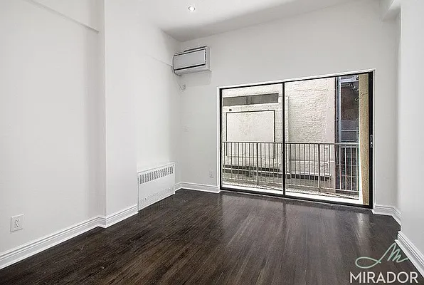 Rented by Mirador Real Estate | media 33