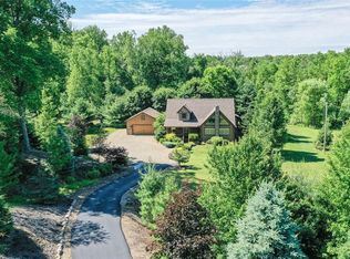 5828 Boston Rd, Columbia Station, OH 44280