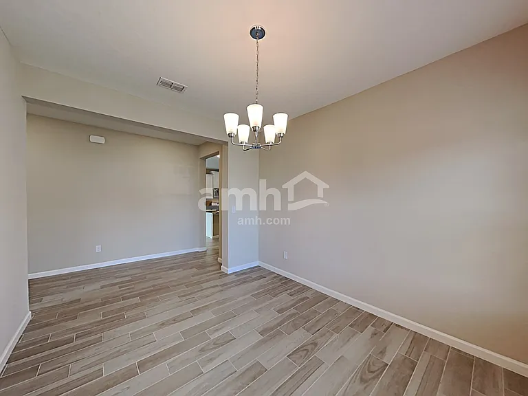 226 Athens Dr — Photo 8
