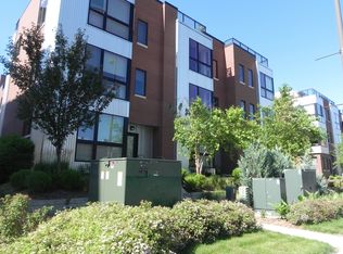 1027 Leavenworth St, Omaha, NE 68102