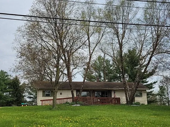 132-134 Main St, Seville, OH 44273
