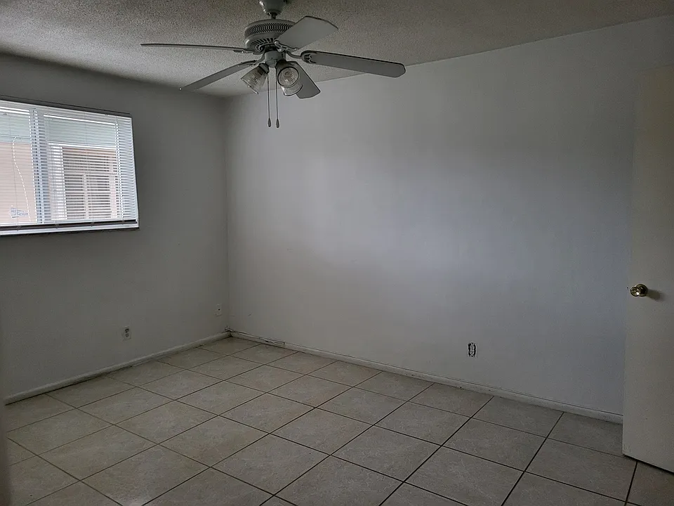 Bedroom 01