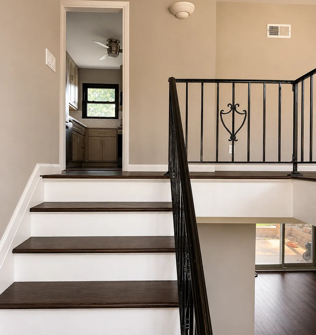 3 bed, 2038 sqft, $2,800 — Photo 4