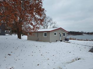 980 Marr Lake Rd, Onsted, MI 49265
