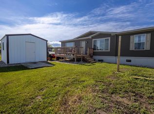 808 Harold Dr S, Lennox, SD 57039