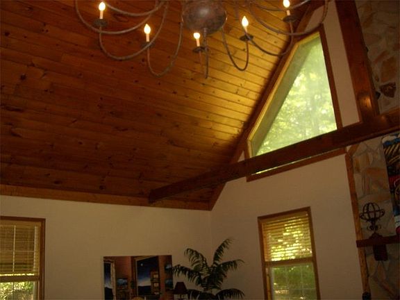 5th image of 1311 Granite Dr