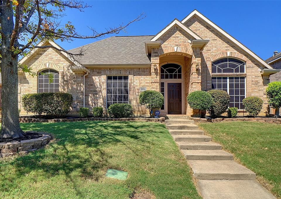 1st image of 2004 Caitlin Dr
