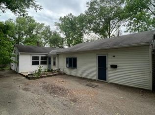 2301 Rolling Acres Dr, Amelia, OH 45102