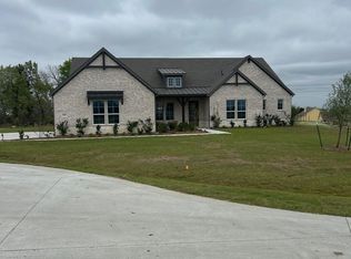 1003 Webb Ct, Van Alstyne, TX 75495