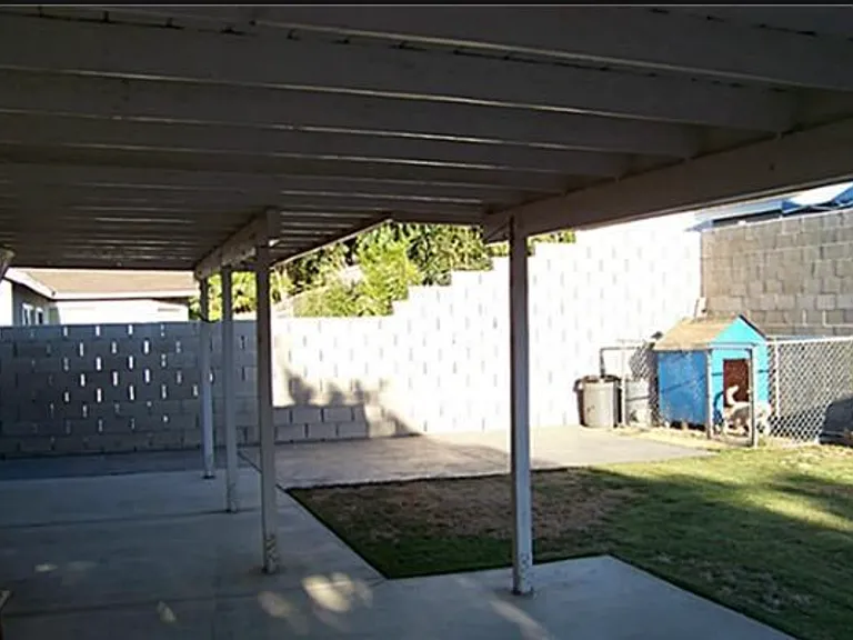 408 E Mission Pl — Photo 6