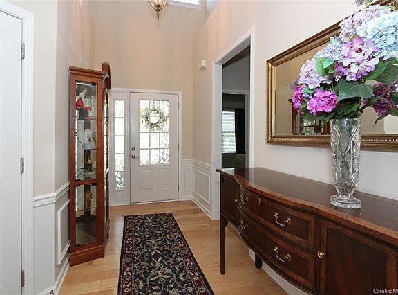 3rd image of 26504 Sandpiper Ct