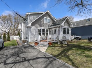 5 Island Ave, Kittery, ME 03904