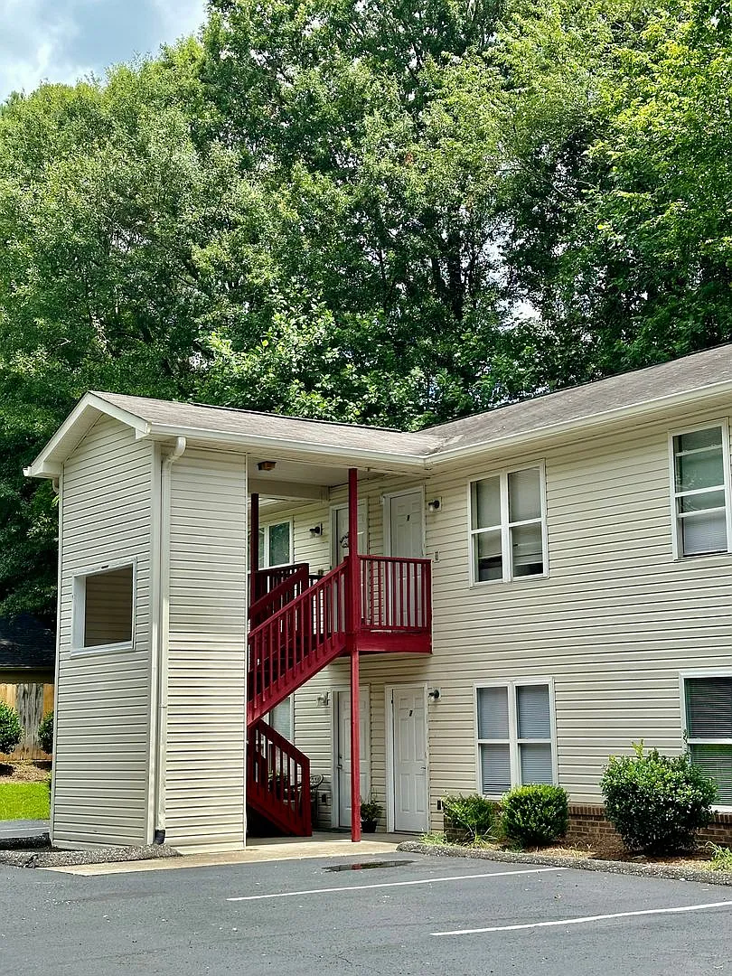 The Grove at Ferguson Park — Photo 2