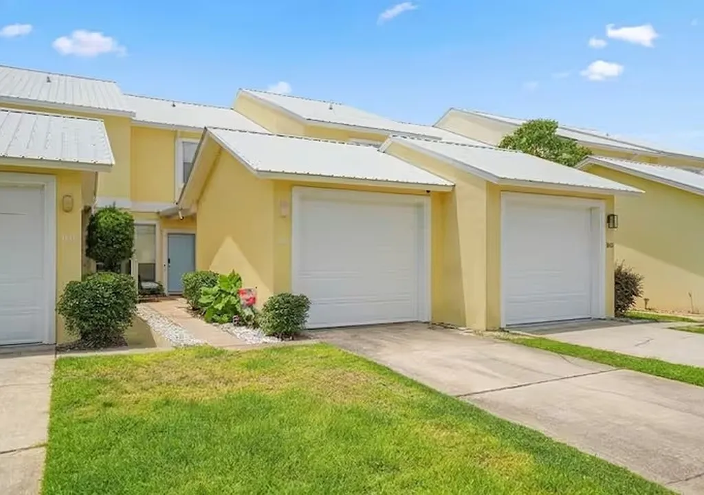 450 S Geronimo St — Photo 1