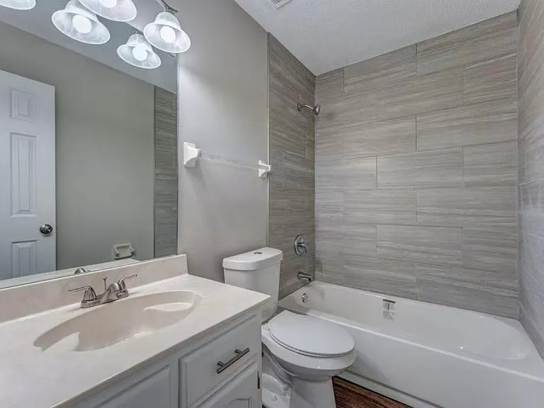 5540 Angelace Dr S — Photo 9