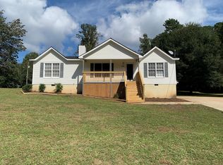 132 Poplar Pointe Dr, Carrollton, GA 30116