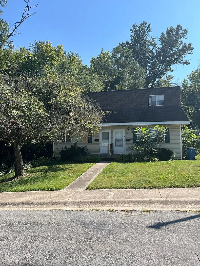 523 Mill St. — Photo 1