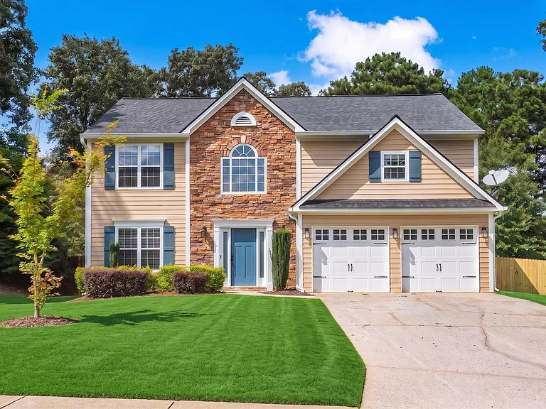 1735 Berry Ct — Photo 1