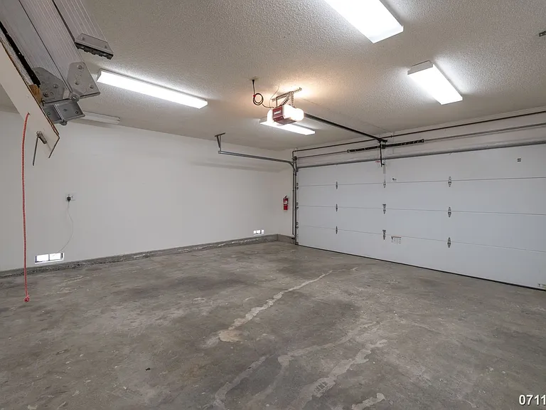 7716 Waikapu Loop — Photo 31