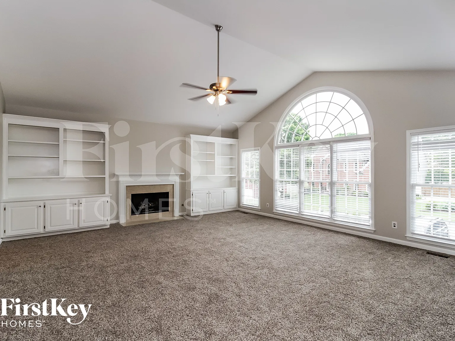 5 bed, 3.0 bath, 1854 sqft, $2,220 — Photo 3