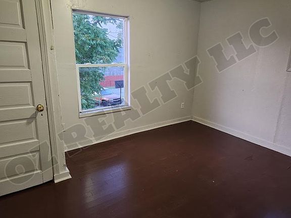 4th image of 1601 Nevada St #1603