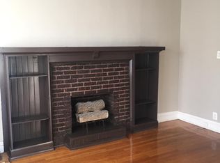 816 W Marquette Rd #1, Chicago, IL 60621