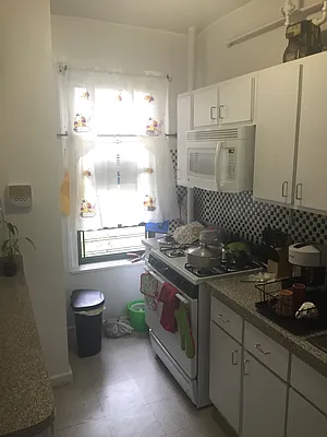 Rented by PMG Real Estate  | media 3