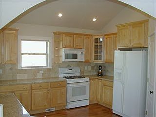 1st image of 4195 N Bodenheimer St
