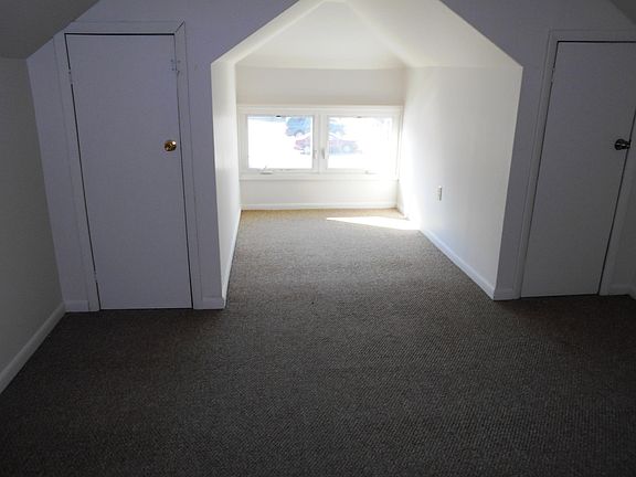 3rd image of 1209 W 26th St Fl 2nd