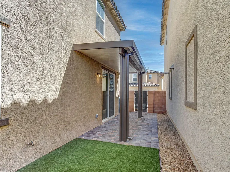 2648 Montesilvano Pl — Photo 42