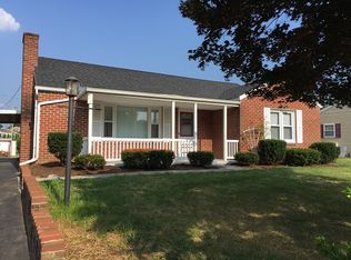 10917 Donelson Dr, Williamsport, MD 21795