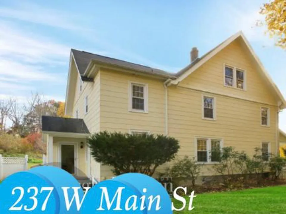 237 W Main St
