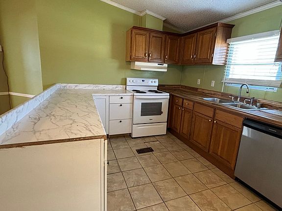 2nd image of 19610 Alta Vista Dr