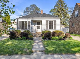 1490 S 94th St, West Allis, WI 53214