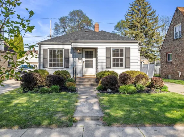 1490 South 94th STREET, West Allis, WI 53214
