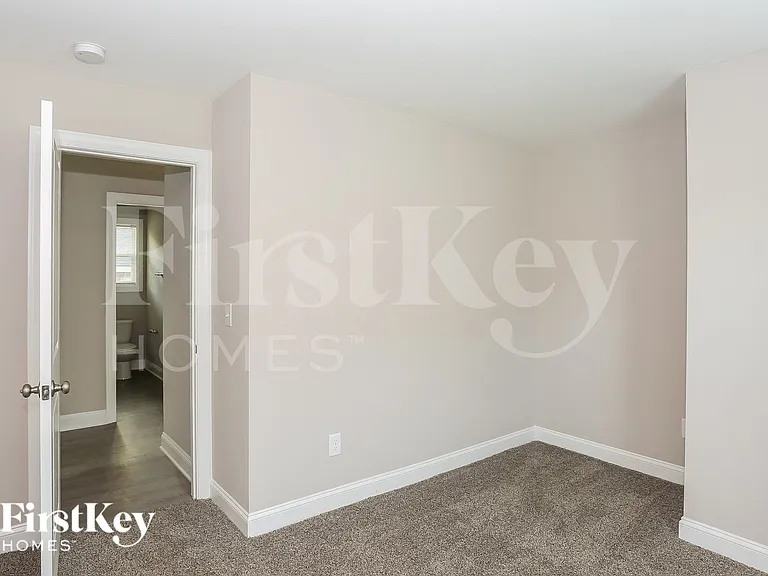 337 Pecan Ct SW — Photo 9