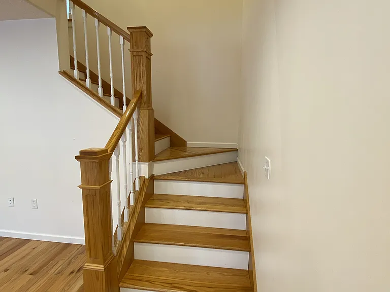 65 Woods Edge Rd #4 — Photo 12