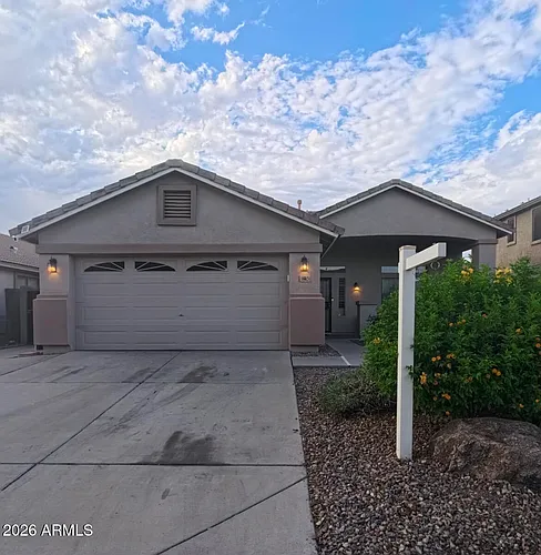 16624 W Saguaro Ln Photo 1
