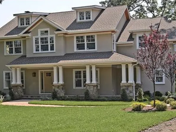 4 Esplanade, Mountain Lakes, NJ 07046