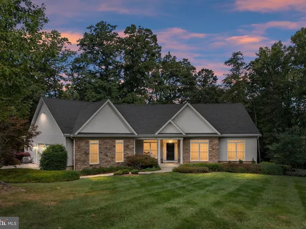 632 Stonymeade Dr, Winchester, VA 22602