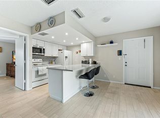 3 Bob O Link CT #3B, NAPLES, FL 34105
