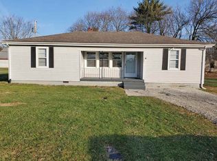 300 W Western Rd, New Castle, IN 47362