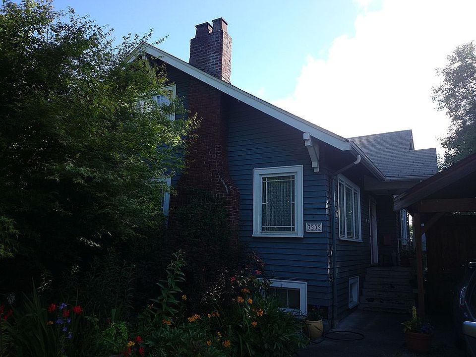 1st image of 3202 Fuhrman Ave E