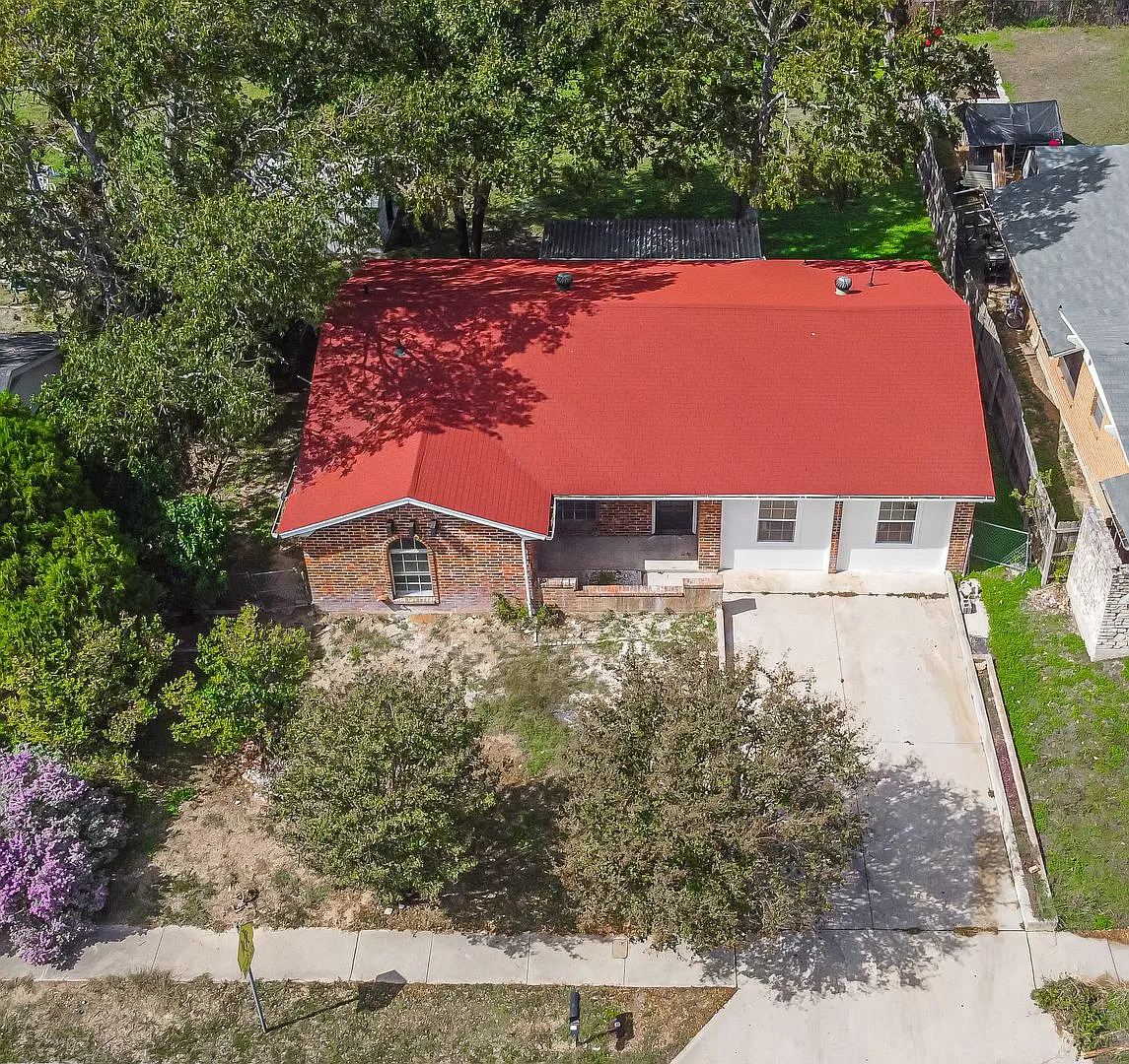 Spacious Living with Five Bedrooms and a Backyard to Enjoy — Photo 2
