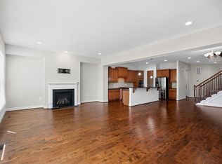 42331 Benfold Sq, Ashburn, VA 20148