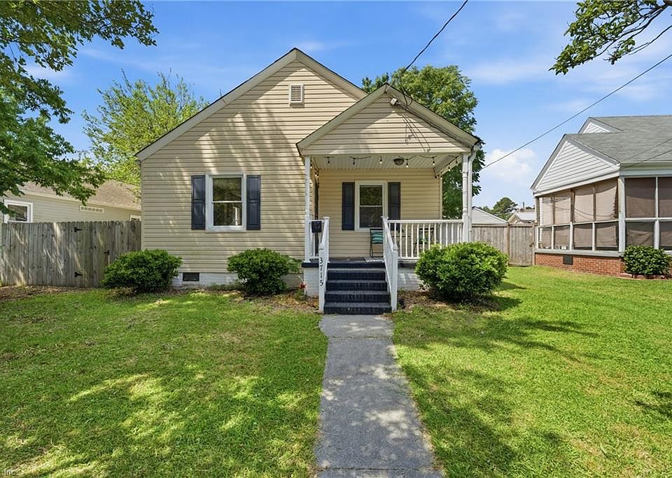 1st image of 3715 Essex Cir