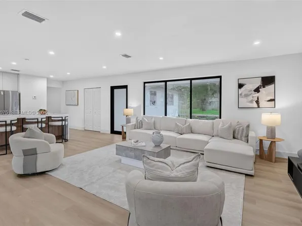 5349 Balsam Ter, Fort Lauderdale, FL 33317