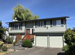 8808 Fremont Ave N, Seattle, WA 98103